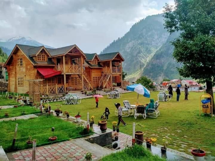 Swiss Wood Cottages 나란 외부 사진