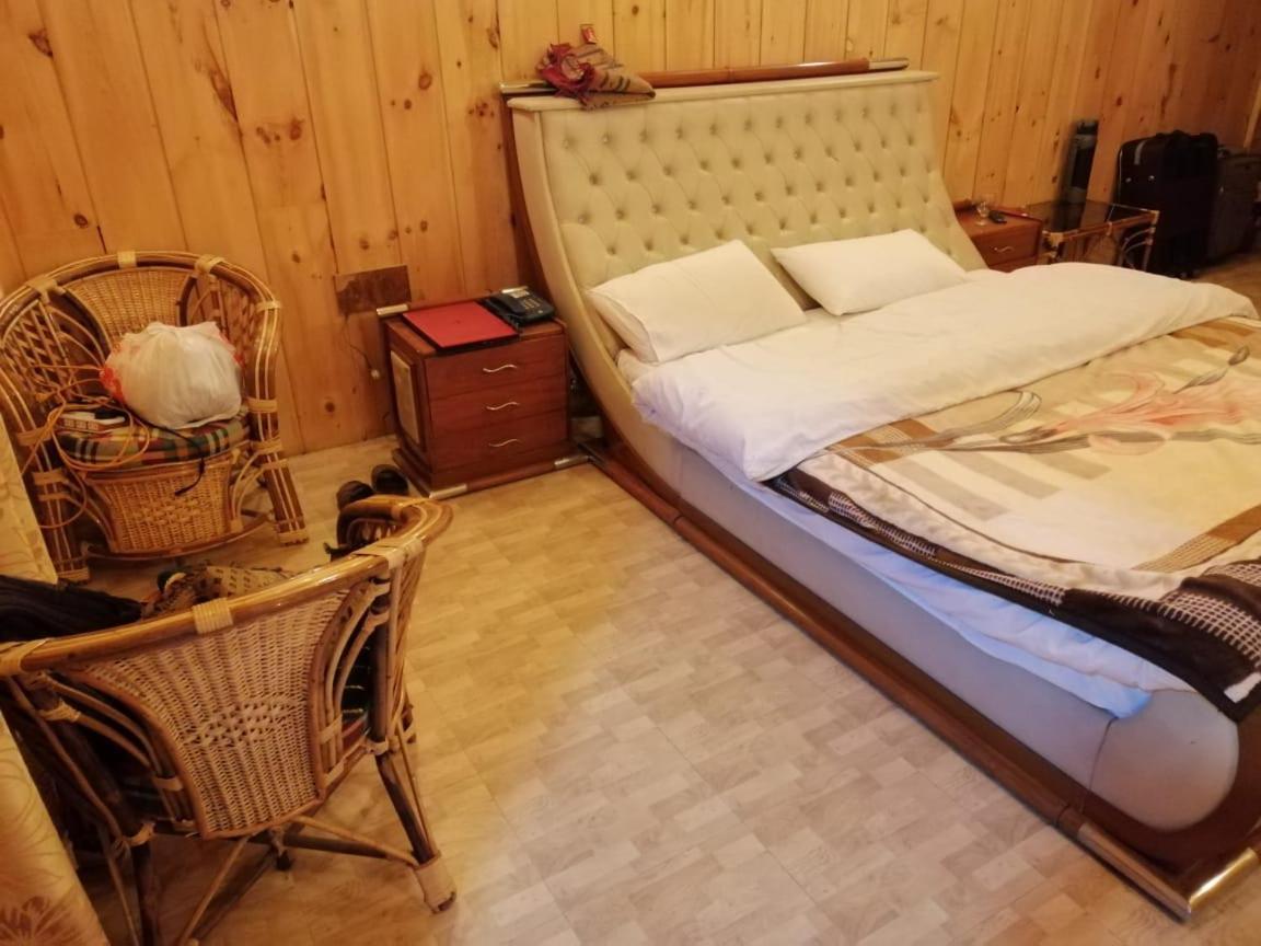 Swiss Wood Cottages 나란 외부 사진